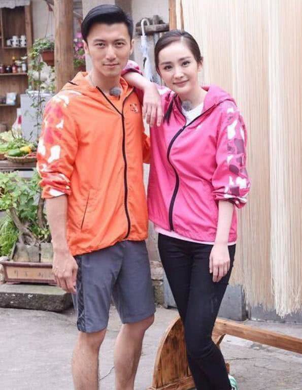 谢霆锋亲自辟谣与杨幂恋情:我和王菲好得很