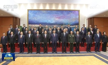 习近平会见澳门特别行政区行政、立法、司法机构负责人