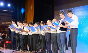 “以歌会友 我们不孤独”世界孤独症日专题文艺汇演在南宁温情上演