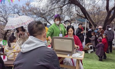 跟着总书记看中国｜林芝“桃花村”的故事又更新了