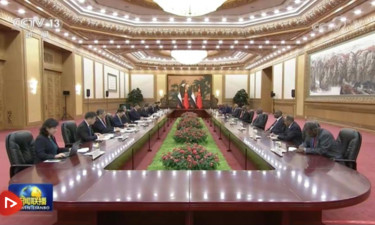 习近平会见苏丹主权委员会主席布尔汉