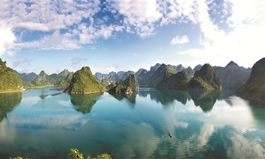 上林：徐霞客眷恋54天的山水秘境