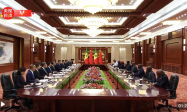 独家视频丨习近平：中国和塞内加尔是国家发展振兴道路上的朋友和伙伴