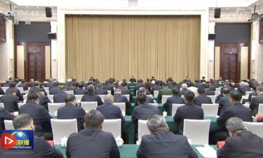 【央视快评】努力建设团结和谐 繁荣富裕 文明进步 安居乐业 生态良好的社会主义现代化新疆