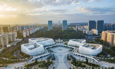 联播+｜进一步全面深化改革 总书记再提两个导向