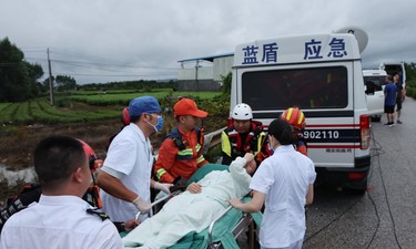 广西各地各部门闻“汛”而动——勠力同心战台风 众志成城护家园