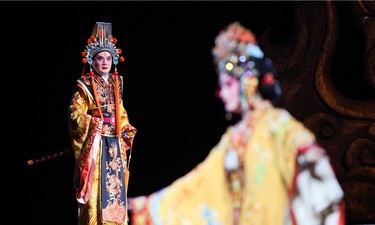 古希腊悲剧竟能以京剧演绎？京剧《王者俄狄》让南宁观众大开眼界