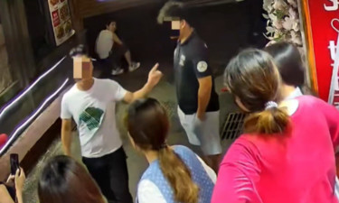 辱骂商户还扬言“开单罚死你” ？部门：男子非执法人员