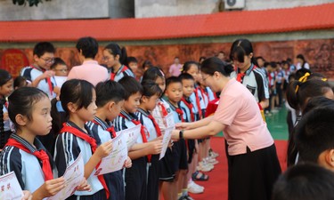 南宁市青秀区长堽小学举行2026年春季学期散学典礼