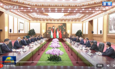习近平会见塔吉克斯坦总统拉赫蒙