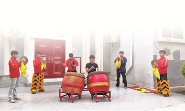 欧隐华：鼓乐为魂，让非遗醒狮焕发光彩丨青春闪光的广西学子