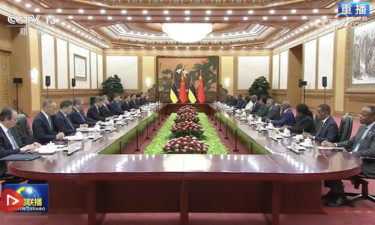 习近平同莫桑比克总统查波会谈