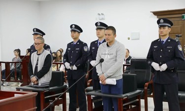 涉故意伤害罪等，湘雅二医院副主任医师刘翔峰一审获刑17年