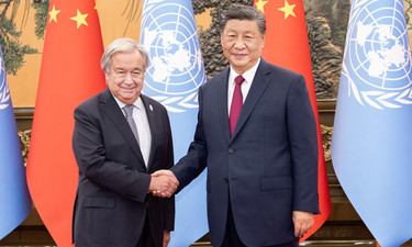 习近平会见联合国秘书长古特雷斯