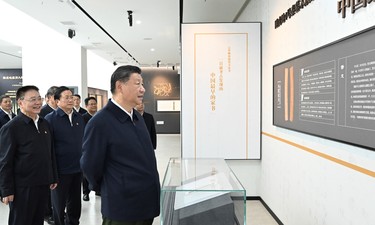 “努力创造经得起历史、实践和人民检验的业绩”——习近平总书记在湖北考察纪实‍‍