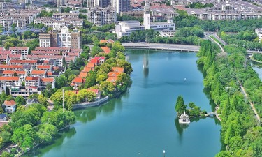 时政微观察丨建设人民城市，致广大而尽精微