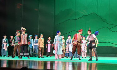 《那山·那水·那天琴》南宁上演，千年天琴弹出时代新曲